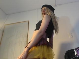Sexy nude photo of CatherineBlackx