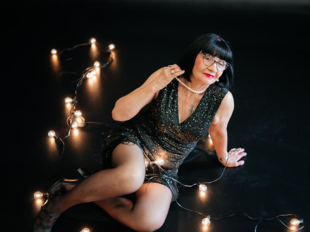 TiniaMartin - Sexe cam en vivo - 30602444