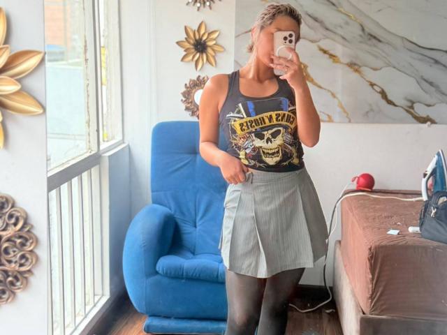 ElenaSaenz - Live sex cam - 30604304