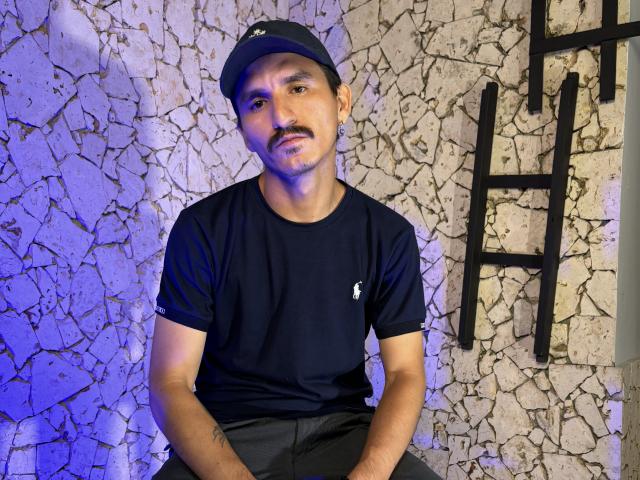 EmmaAndRick - Sexe cam en vivo - 30604982