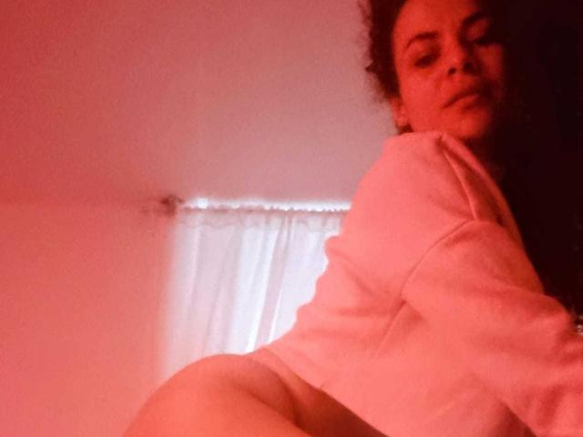 MissSunnyShine - Live porn &amp; sex cam - 30607880