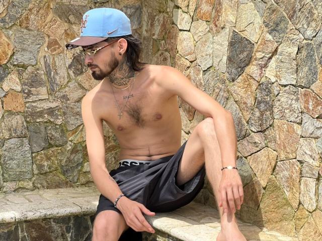RoderickSexy - Live porn &amp; sex cam - 30608906
