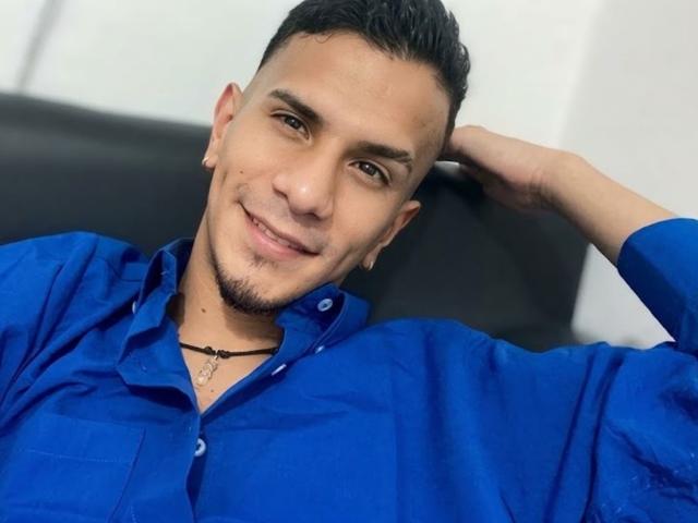 JustinMelendez - Live porn &amp; sex cam - 30609935