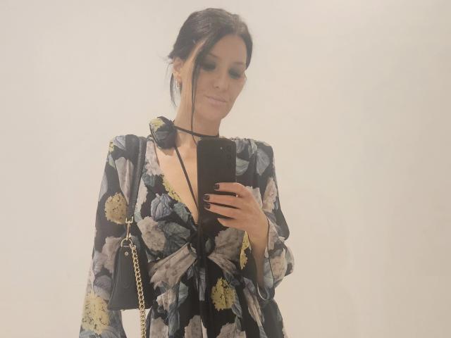 JoliDanielle - Live porno og sexkamera - 30610103