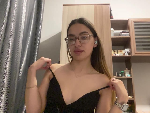 RaneeDerienzo - Sexe cam en vivo - 30611999