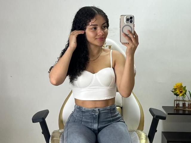 CurlyLorene - Live porn &amp; sex cam - 30615425