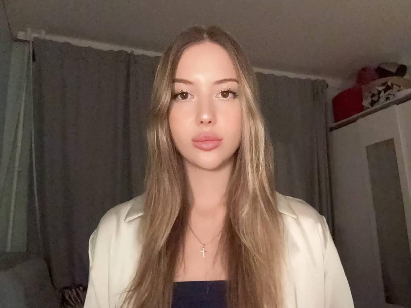 MarcelineConkey - Live porn &amp; sex cam - 30617447