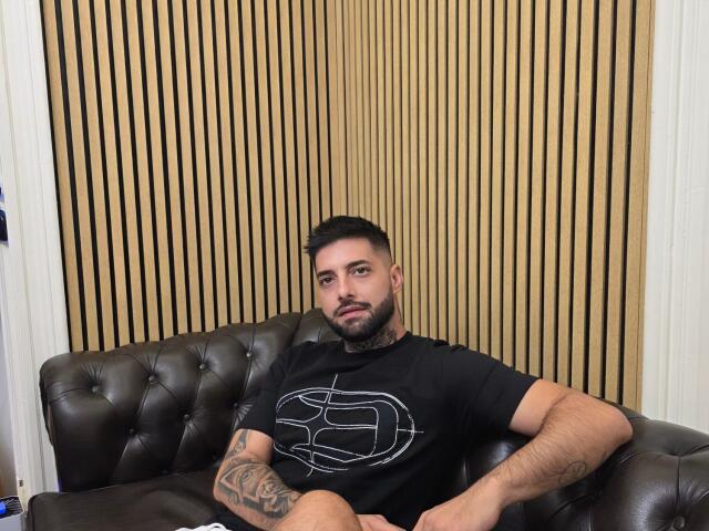 TommyDum - Porno na żywo i seks kamera - 30622091