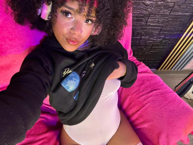 SerenaSiren - Live porn &amp; sex cam - 30622613