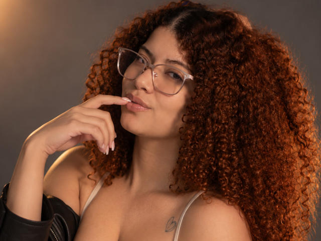 HoneyHipsss - Live porn &amp; sex cam - 30622814