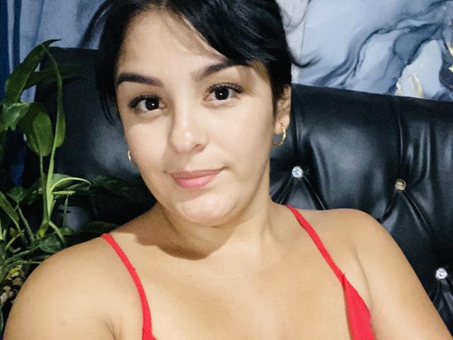 TalianaSquirt - Live porn &amp; sex cam - 30626270