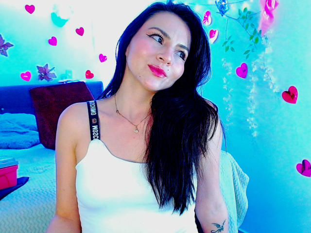 EmelySofia - Live porn &amp; sex cam - 30626405