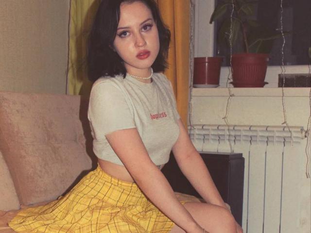 JannaCorsaro - Élő pornó és szexkamera - 30628844