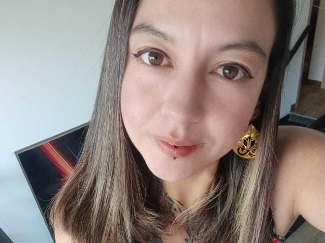 ArianaBlonde - Live sexe cam - 30629708