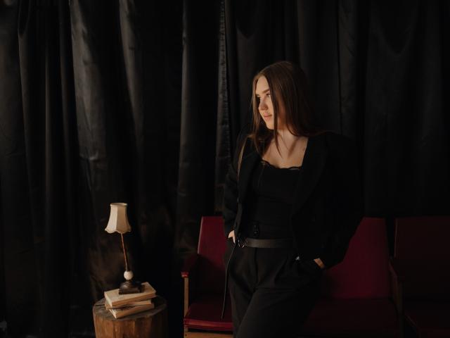 LauraHlot - Live porno og sexkamera - 30630104