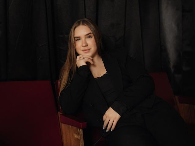 LauraHlot - Live porn &amp; sex cam - 30630110