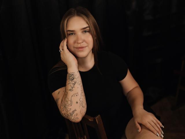 LauraHlot - Live porn &amp; sex cam - 30630182