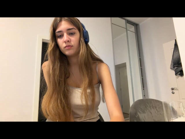 VerniaMiccio - Live porn &amp; sex cam - 30630470