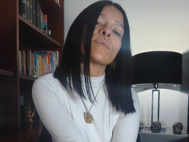 AmelieBlake - Live porn &amp; sex cam - 30630851