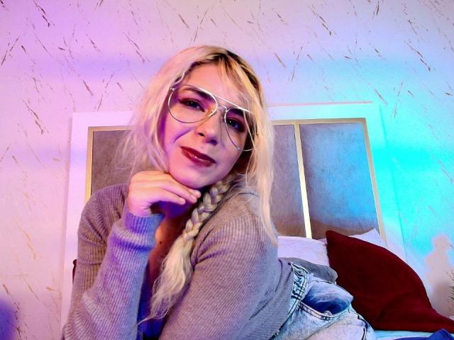 SophieTeller - Live Sex Cam - 30630968