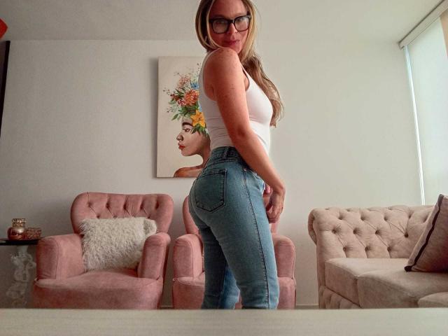 PamelaColin - Sexe cam en vivo - 30631172