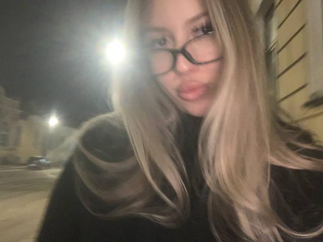 MarcelineConkey - Live porn &amp; sex cam - 30632048