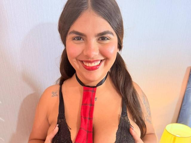 IsaMillerE - Live porn &amp; sex cam - 30632711