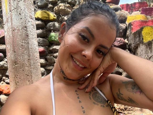 ElectraRoss - Live porn &amp; sex cam - 30633257
