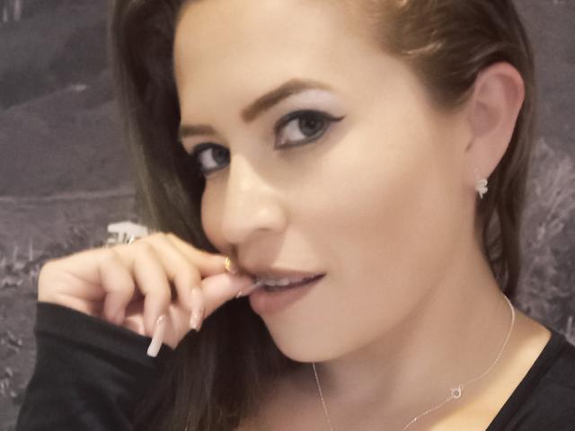 ImEmilyHanks - Live porno og sexkamera - 30633602