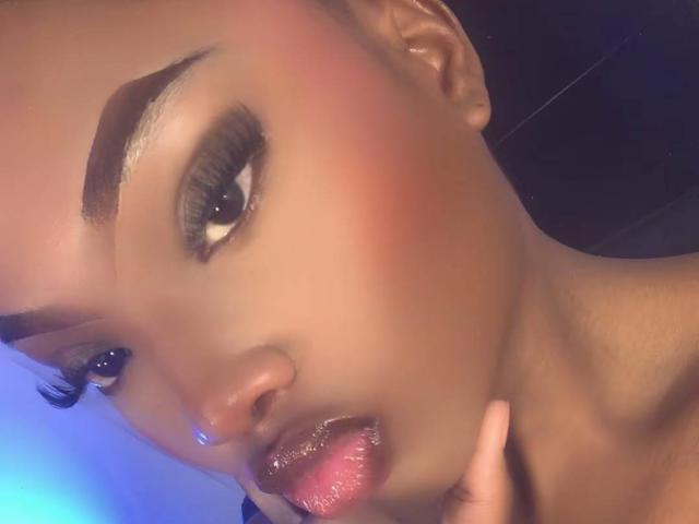 SexyBlackTs - Live sex cam - 30641129