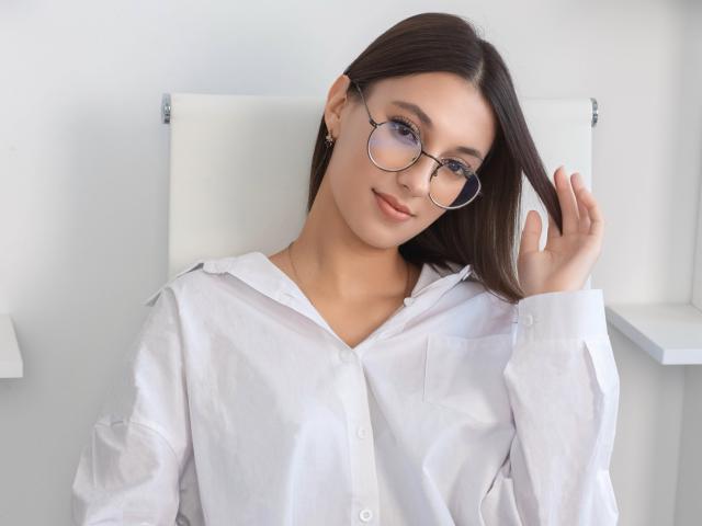 EmmaEverett - Live porn &amp; sex cam - 30643910
