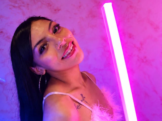 RoxannaMoretti - Live sex cam - 30644150