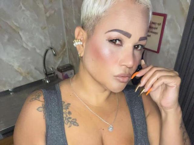 GianellaCox - Live Sex Cam - 30646226