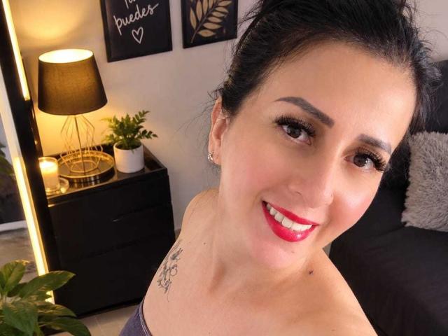 AgathaBrunner - Live porn &amp; sex cam - 30648173