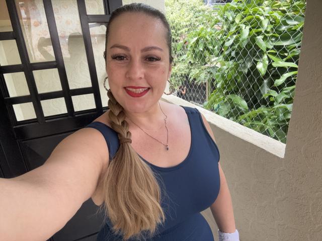 SamanthaGold - Live sex cam - 30648647