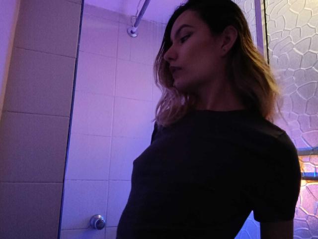AlanisBlanc - Live sex cam - 30649748