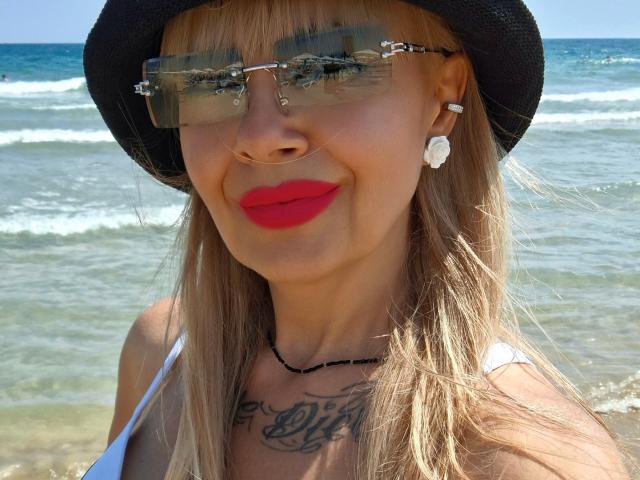 HotAdelayde69 - Sexe cam en vivo - 30653783
