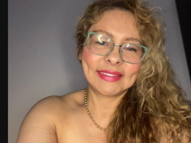 MiaAmoretti - Live sexe cam - 30655052