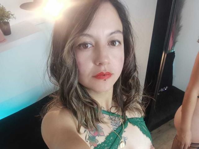 ArianaBlonde - Live porn &amp; sex cam - 30655238