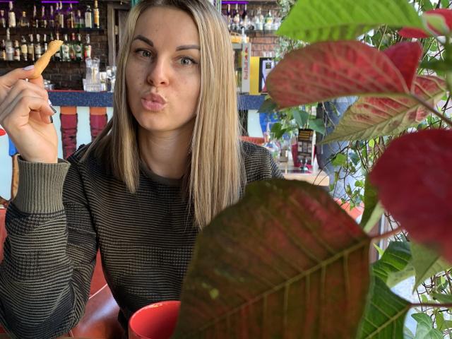 BelleLisaG - Sexe cam en vivo - 30661460