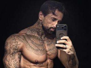 BrunTatoue69 Live Chat on XLoveCam