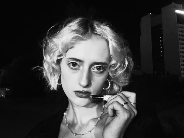 MagdalineChrystal - Sexe cam en vivo - 30663194