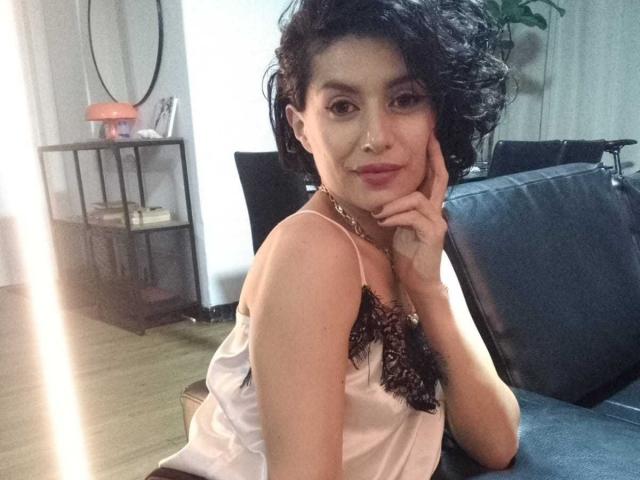 LilaaSalmon - Live Sex Cam - 30663749