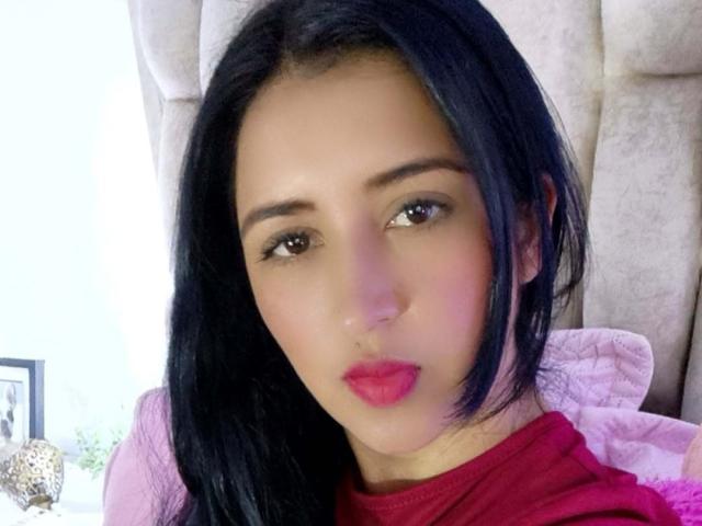 NicollJeans - Live Sex Cam - 30669086
