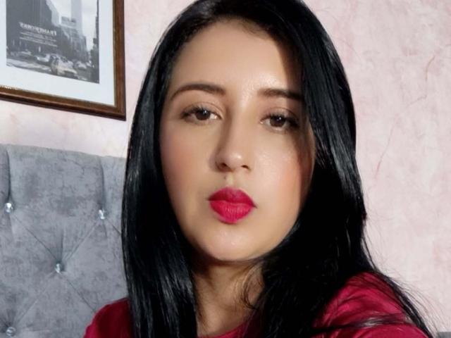 NicollJeans - Live Sex Cam - 30669092