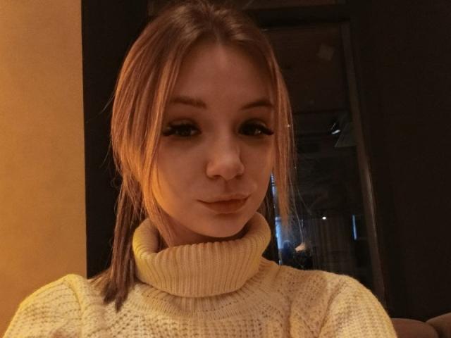AmandaGrasy - Élő pornó és szexkamera - 30670151