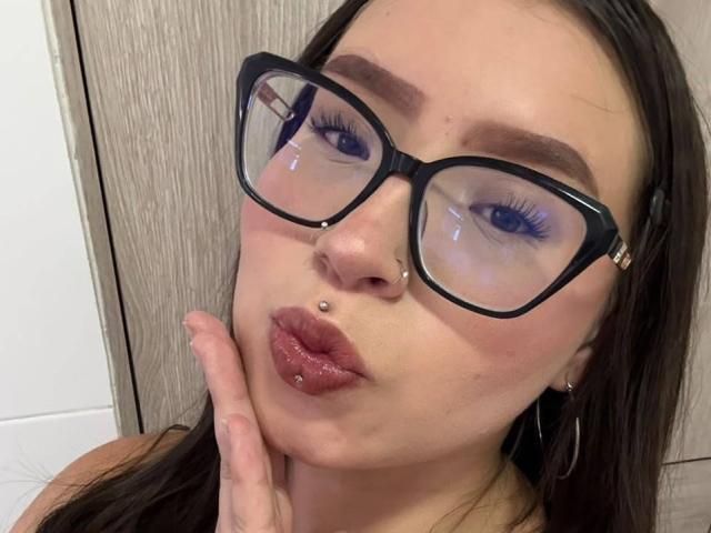 MadeleynRouse - Live porn &amp; sex cam - 30673214