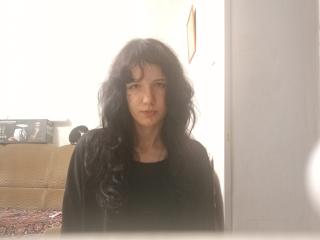 VinitaBartolomei Live Chat on XLoveCam