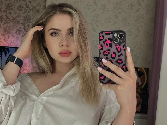 TressieBlasetti - Sexe cam en vivo - 30674249