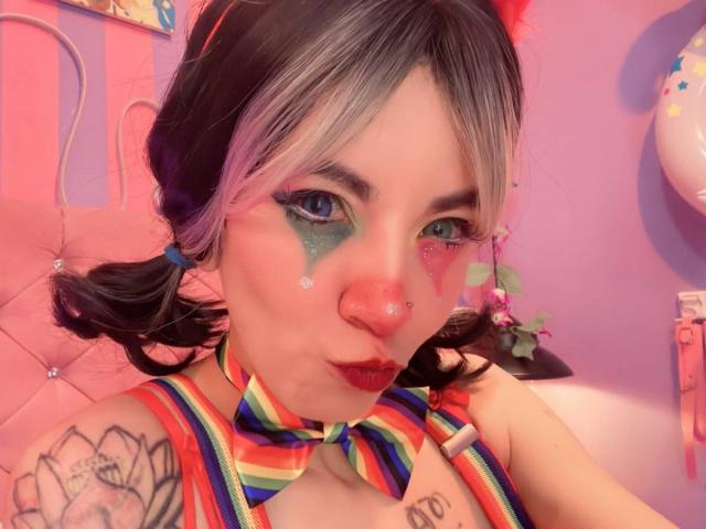 LaurenEvie69 - Live sex cam - 30676238